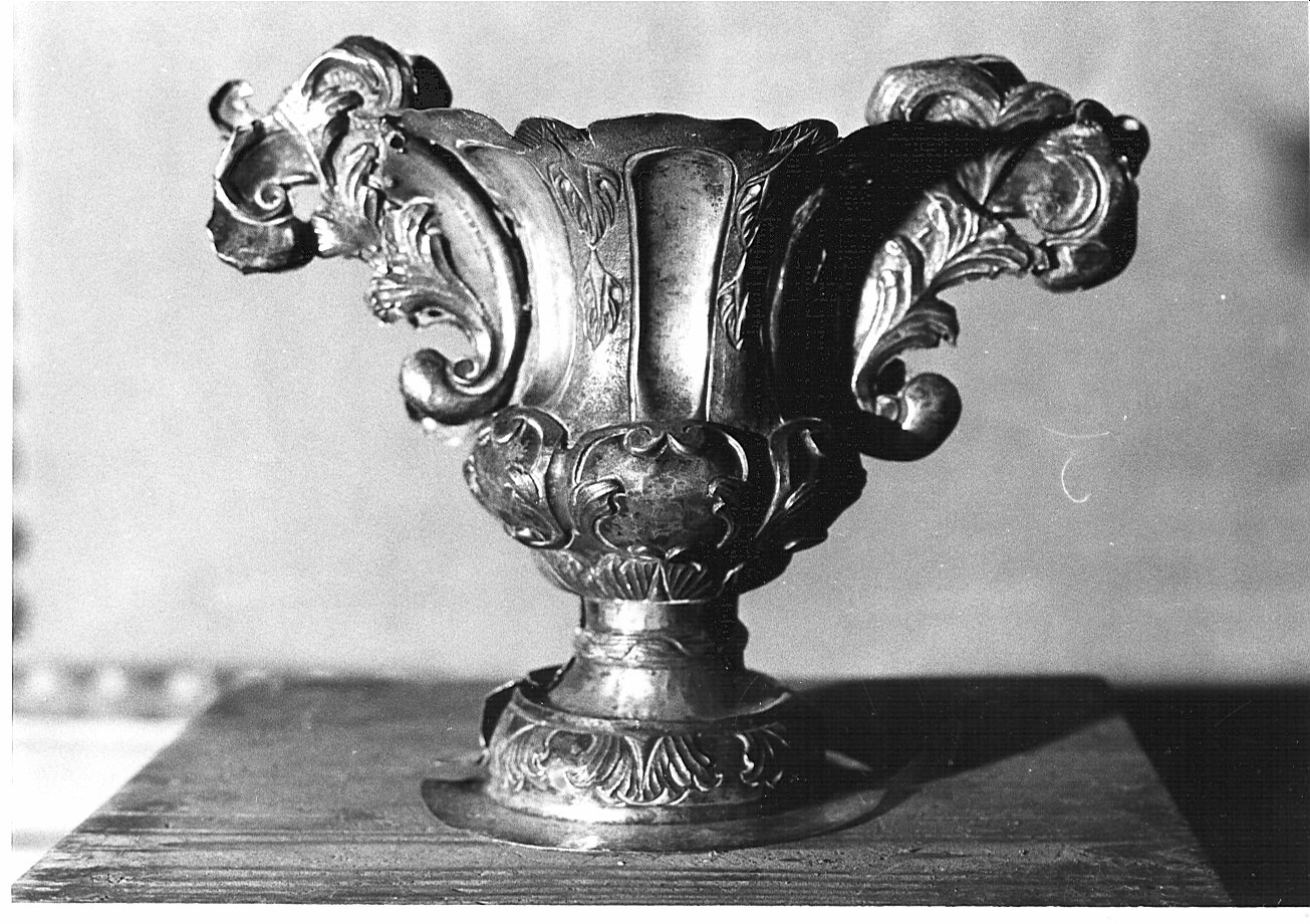 vaso d'altare con composizione floreale - bottega lombarda (fine/inizio secc. XVII/ XVIII)