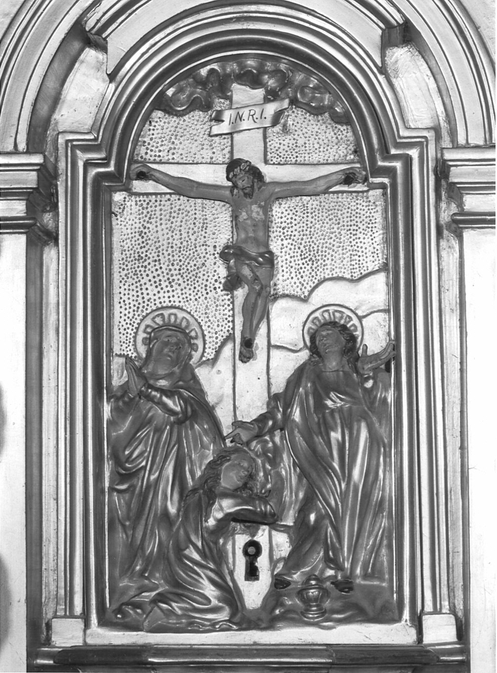 crocifissione di Cristo (rilievo, elemento d'insieme) - bottega lombarda (seconda metà sec. XVII)