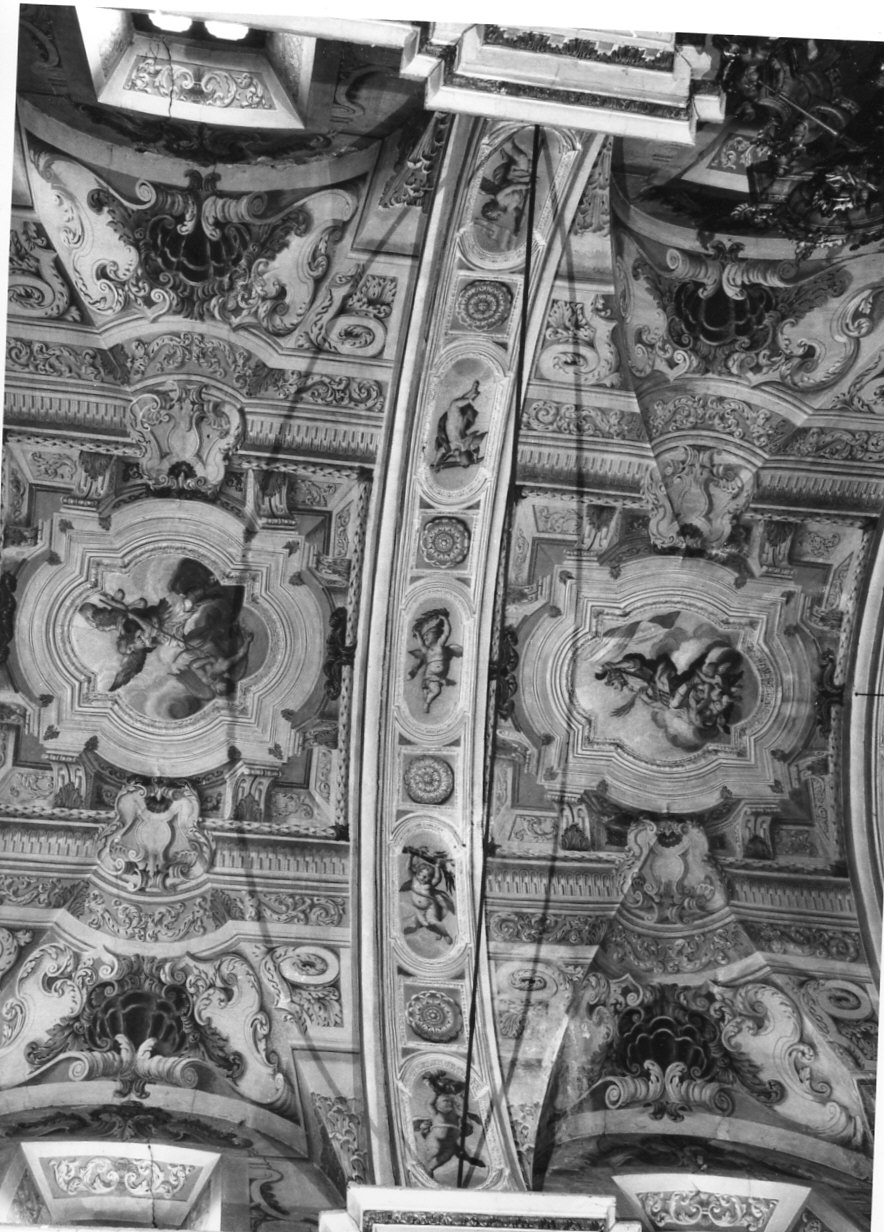 angioletti (dipinto murale, elemento d'insieme) di Muttoni Giovanni Battista (e aiuti) - ambito lombardo (sec. XVIII)