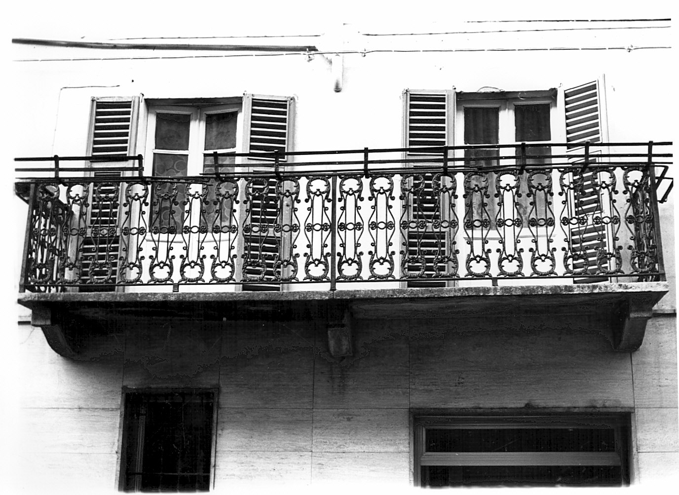 ringhiera di balcone - bottega lombarda (sec. XIX)