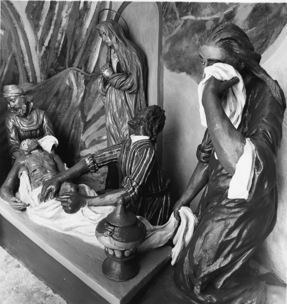 deposizione di Cristo nel sepolcro (gruppo scultoreo, insieme) di Ferroni Pietro (secc. XVIII/ XIX)