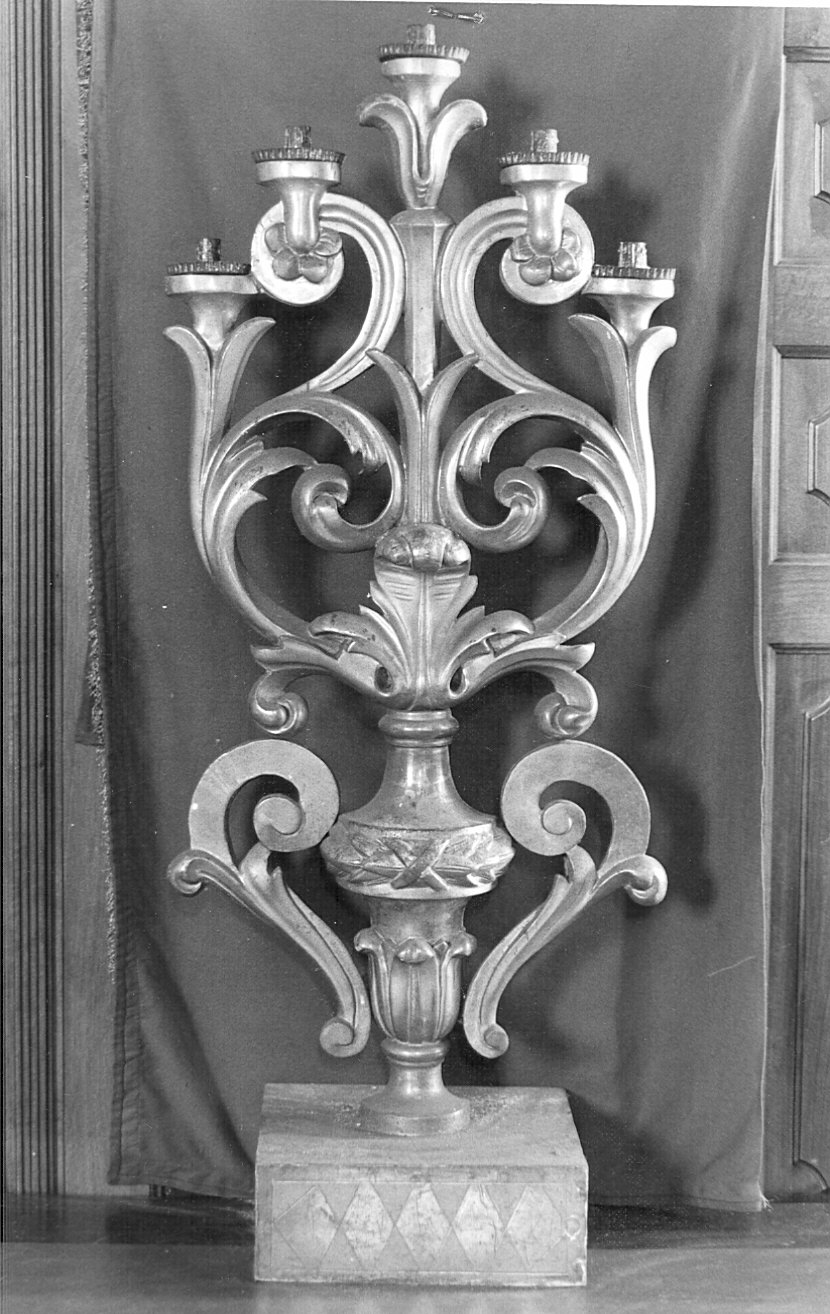 candelabro, serie - bottega pavese (secc. XVIII/ XIX)