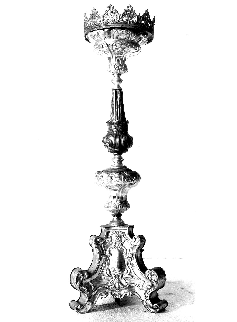 candeliere d'altare, coppia - bottega lombarda (sec. XVIII)
