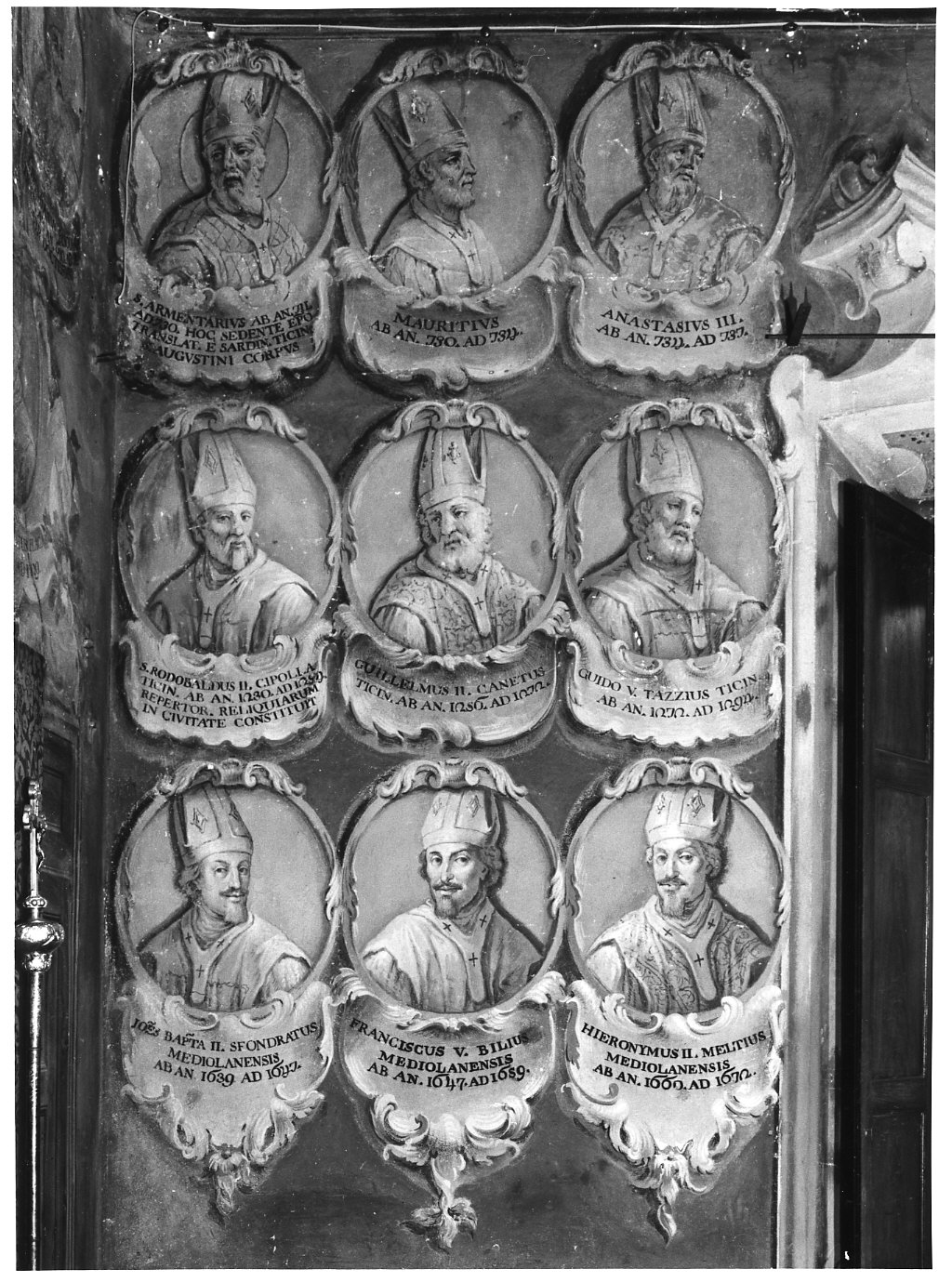 ritratti di vescovi pavesi (dipinto murale) di Biella Felice (sec. XVIII)