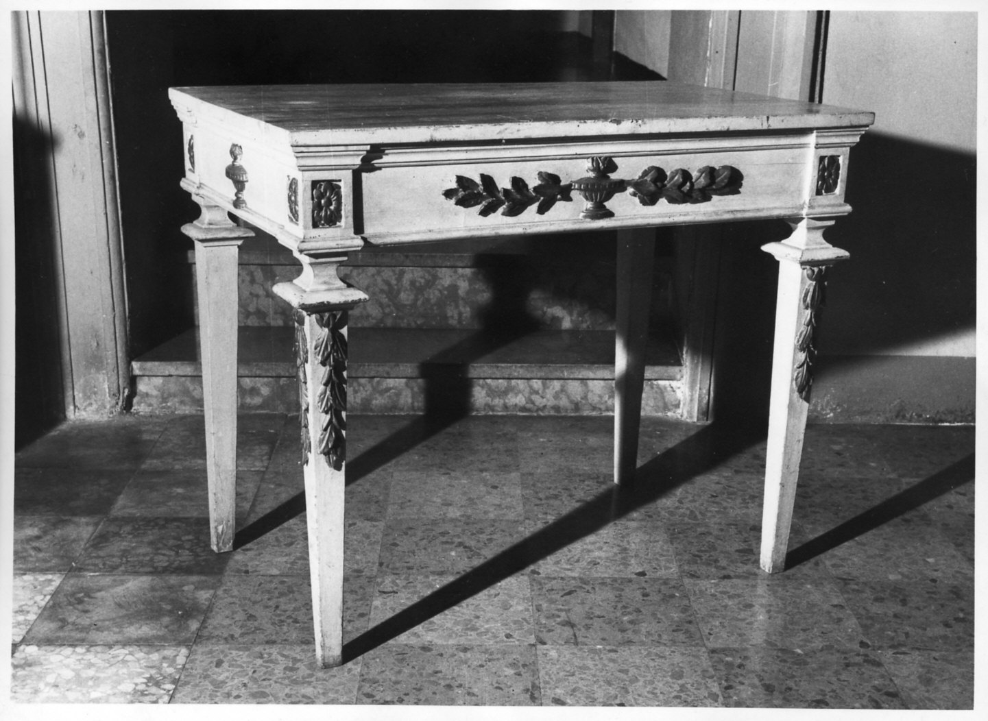 tavolino, coppia - bottega italiana (sec. XIX)