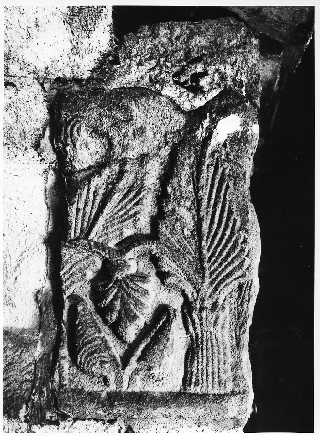 capitello, frammento - bottega lombarda (sec. XII)