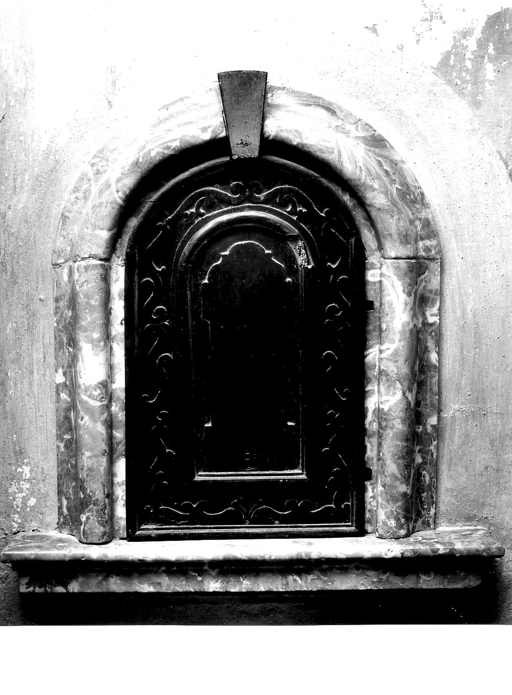 sportello di armadio del fonte battesimale, opera isolata - bottega lombarda (sec. XVIII)
