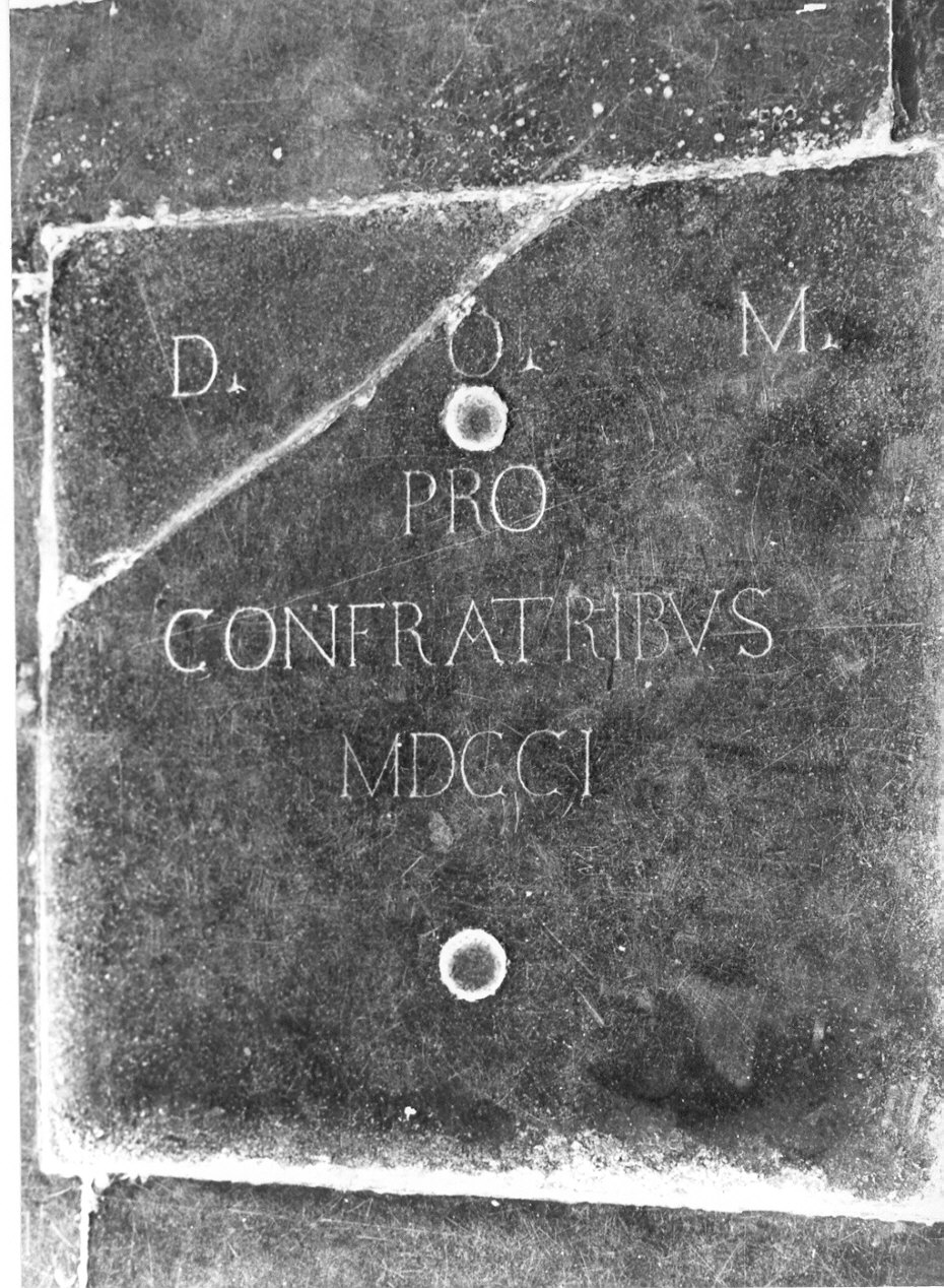 lapide tombale, opera isolata - ambito lombardo (sec. XVIII)