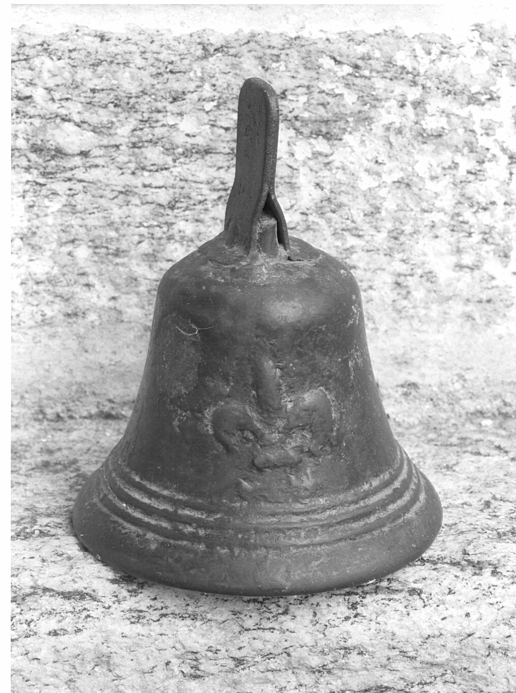 campanello d'altare, opera isolata - produzione lombarda (metà sec. XVIII)