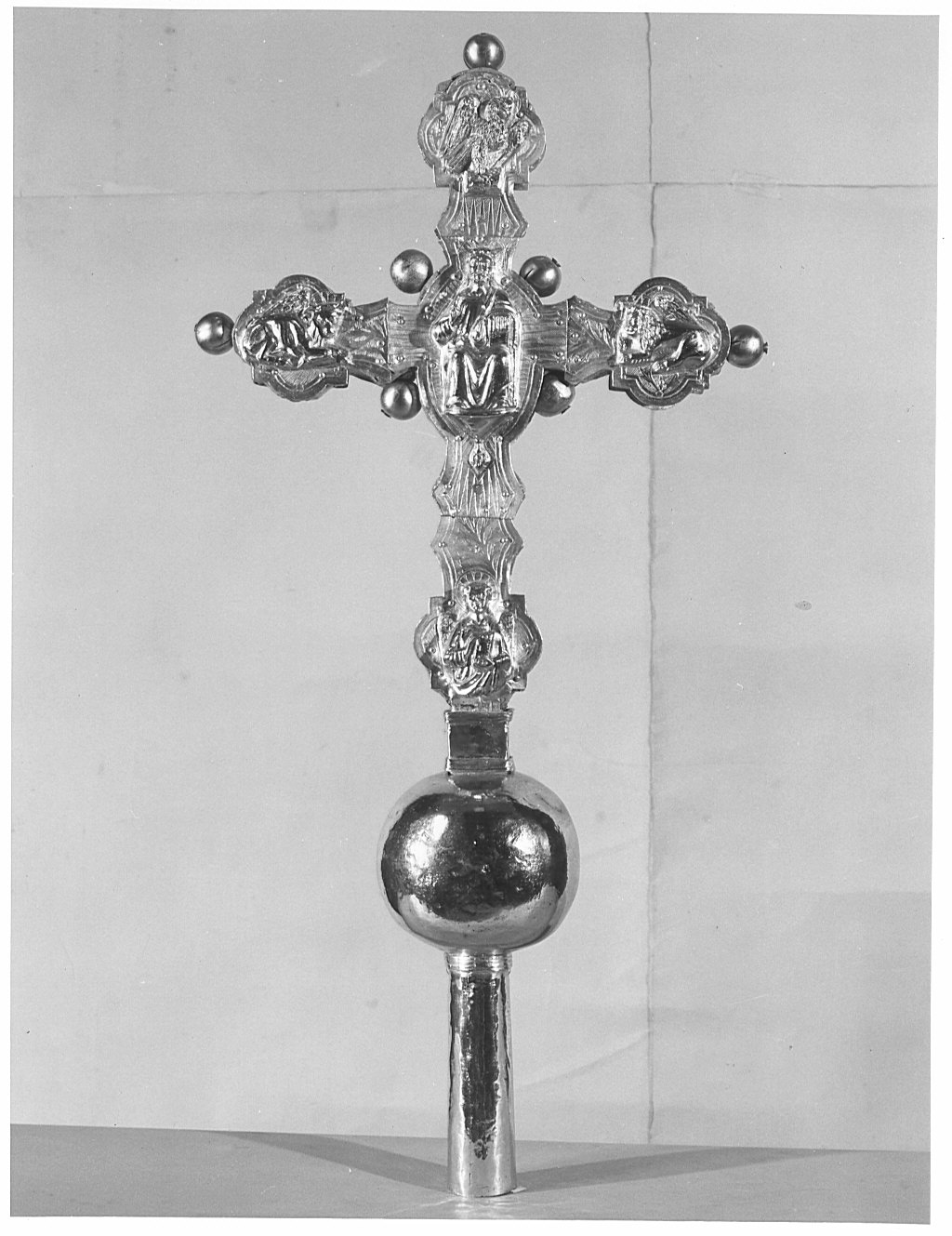 Cristo in trono benedicente (rilievo, elemento d'insieme) - bottega lombarda (sec. XV)
