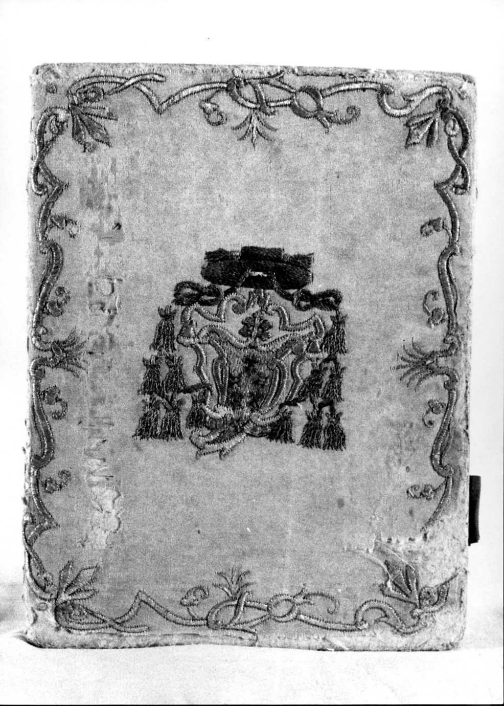 coperta di libro liturgico, opera isolata - manifattura lombarda (sec. XVIII)