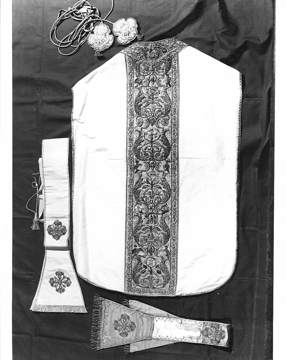 paramento liturgico, opera isolata - bottega lombarda (seconda metà sec. XVIII)