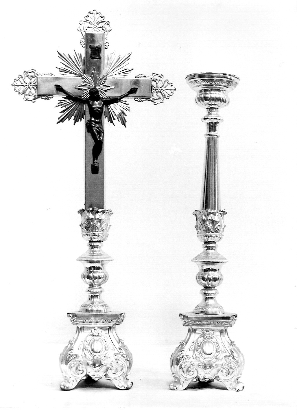 candeliere d'altare, serie - bottega lombarda (sec. XIX)