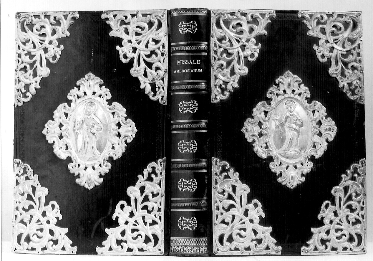 coperta di libro liturgico, opera isolata - bottega lombarda (sec. XIX)