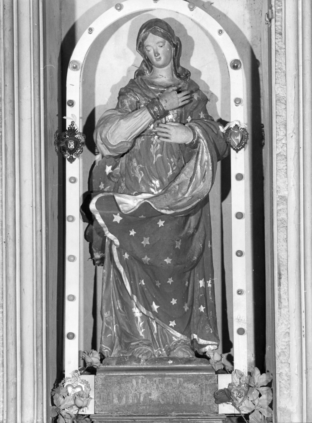Madonna (statua, opera isolata) - bottega lombarda (sec. XVII)