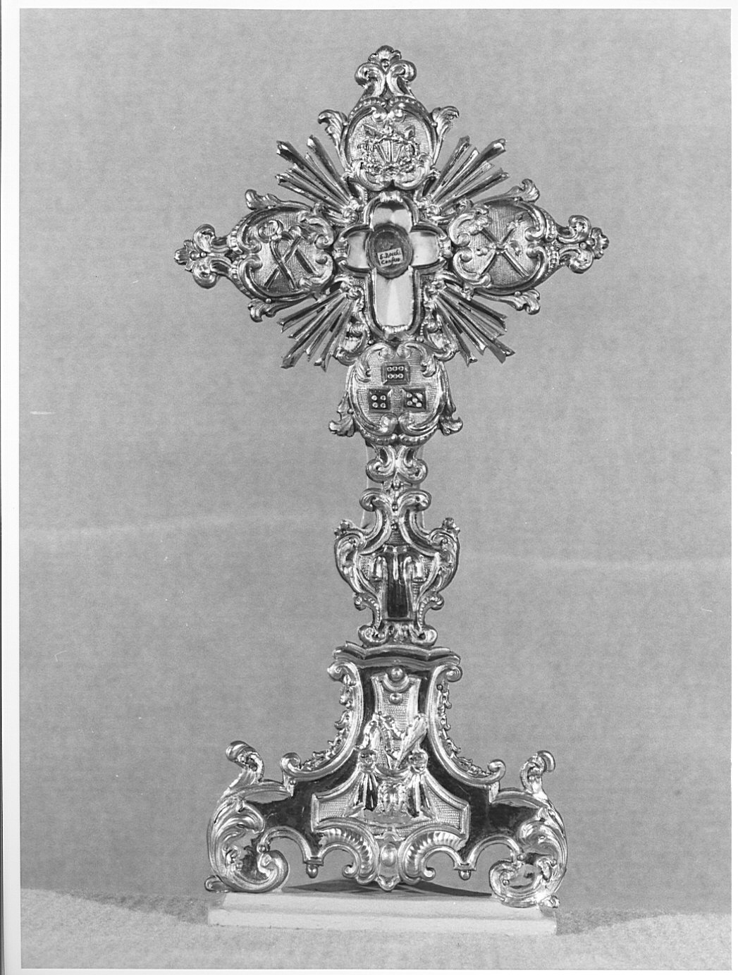 reliquiario - a croce, opera isolata - bottega lombarda (prima metà sec. XVIII)