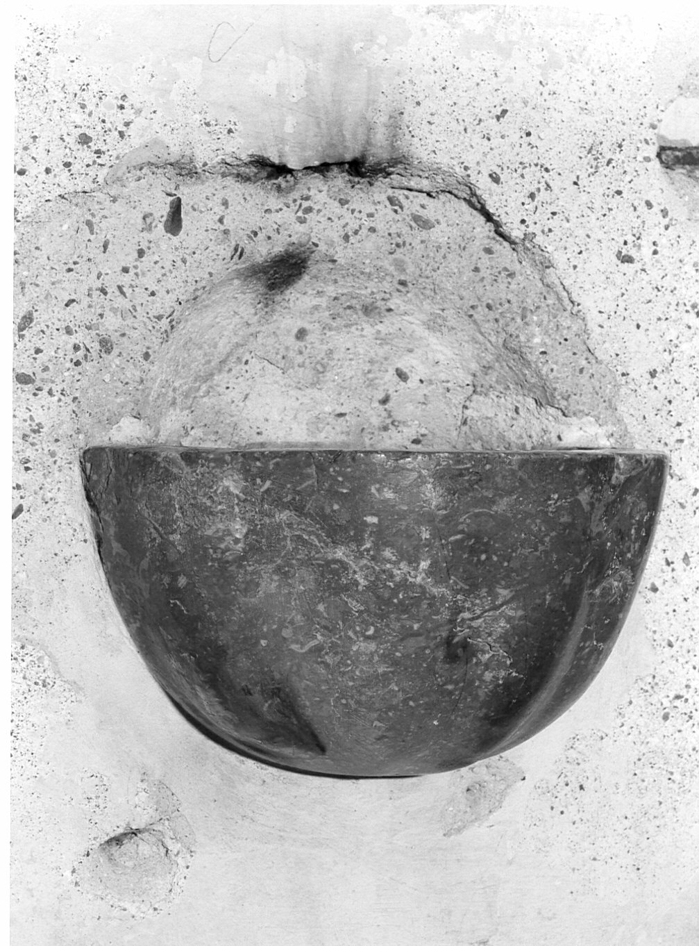 acquasantiera - bottega lombarda (sec. XVII)