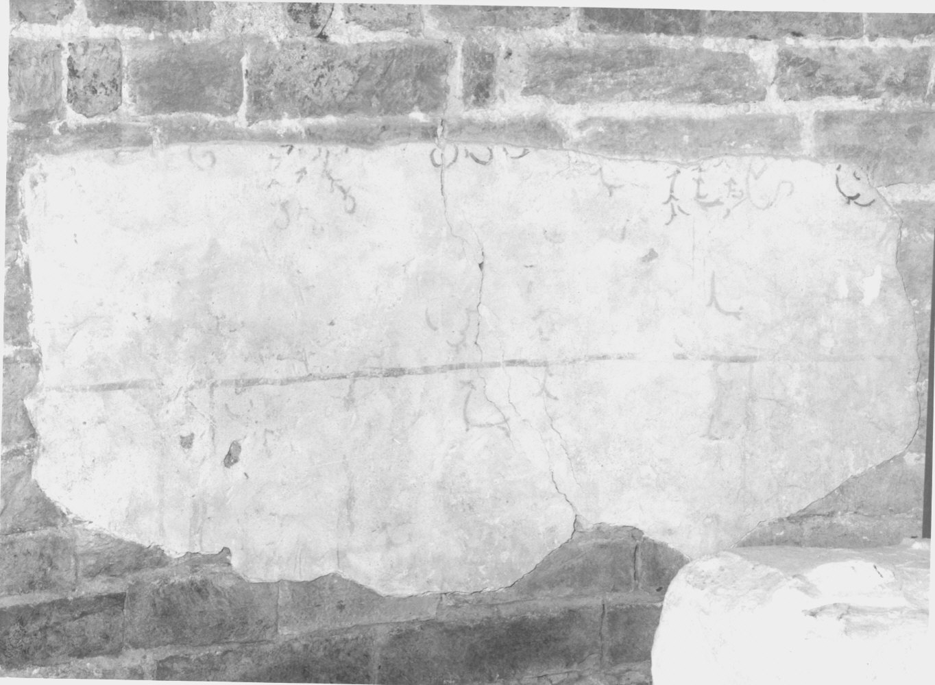 motivi decorativi (dipinto murale, frammento) - ambito lombardo (sec. XIV)