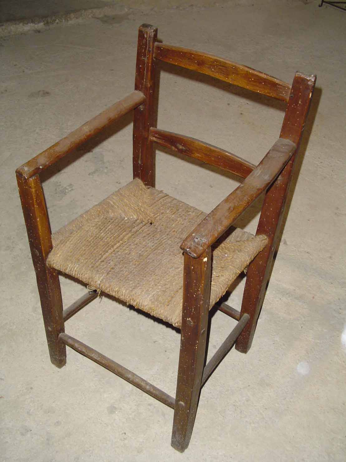 sedia - produzione marchigiana (sec. XX inizio)