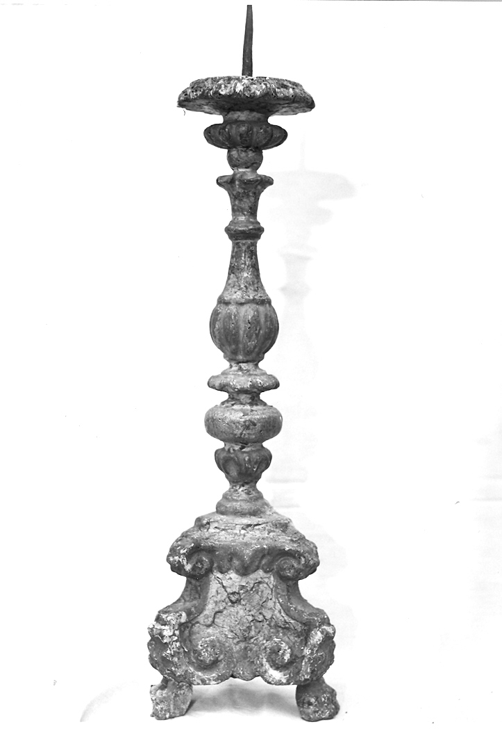 candeliere, serie - bottega marchigiana (fine/inizio secc. XVII/ XVIII)