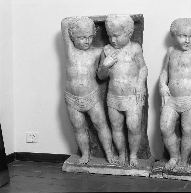 putti (scultura) - ambito toscano (?) (sec. XVI)