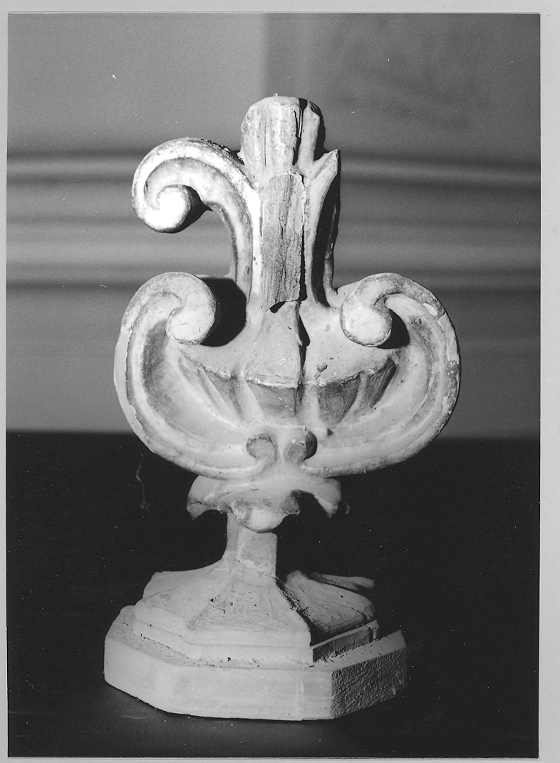 vaso d'altare con composizione floreale - bottega marchigiana (sec. XVIII)