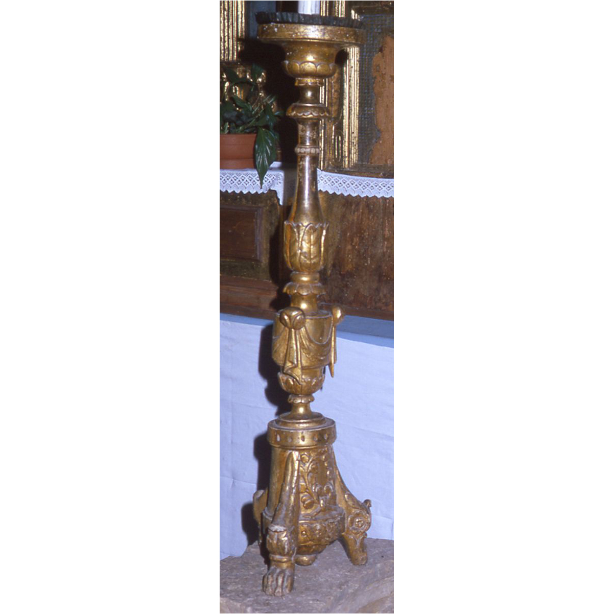 candeliere d'altare - bottega marchigiana (sec. XVIII)