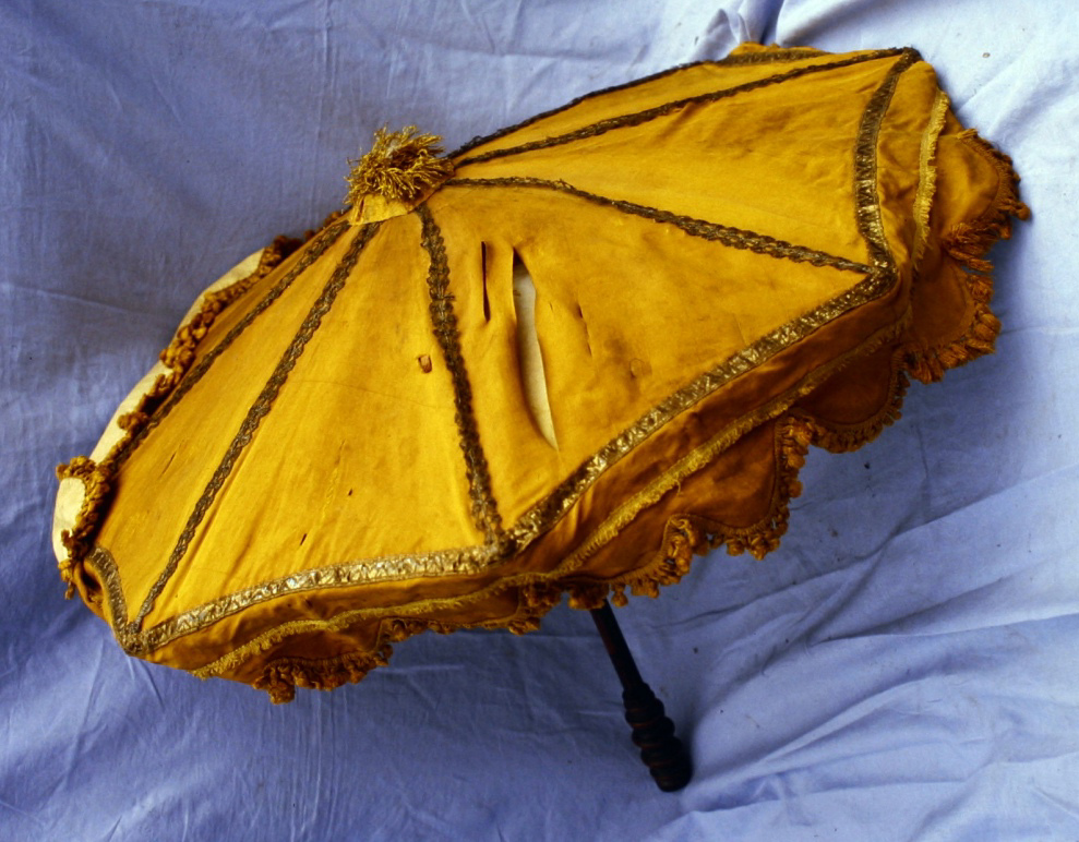 ombrellino processionale - manifattura marchigiana (seconda metà sec. XIX)