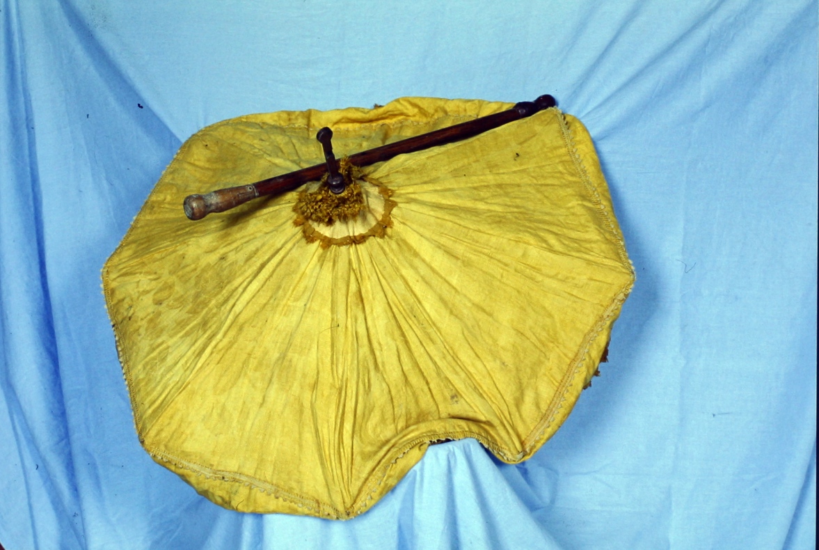 ombrellino processionale - bottega marchigiana (seconda metà sec. XIX)
