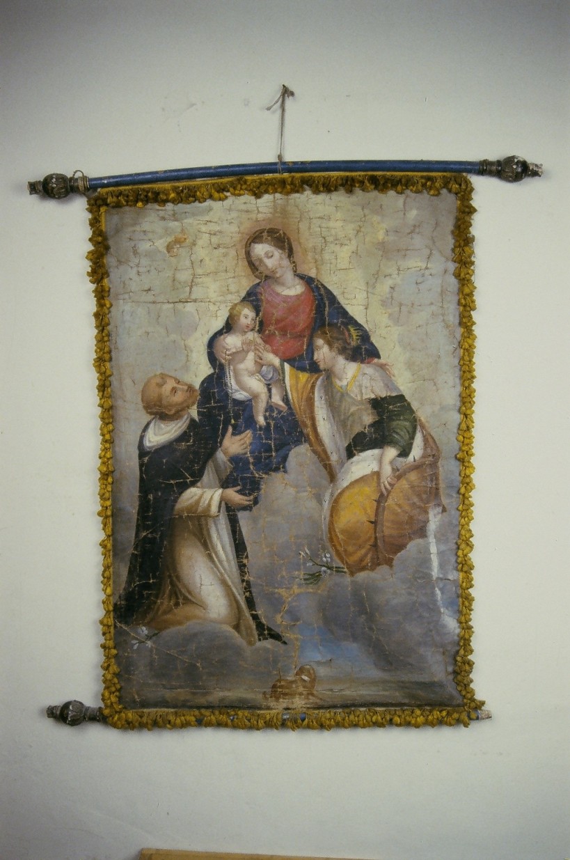 Madonna con Bambino, Santa Caterina d' Alessandria e San Domenico (stendardo processionale) - bottega marchigiana (fine sec. XVIII)