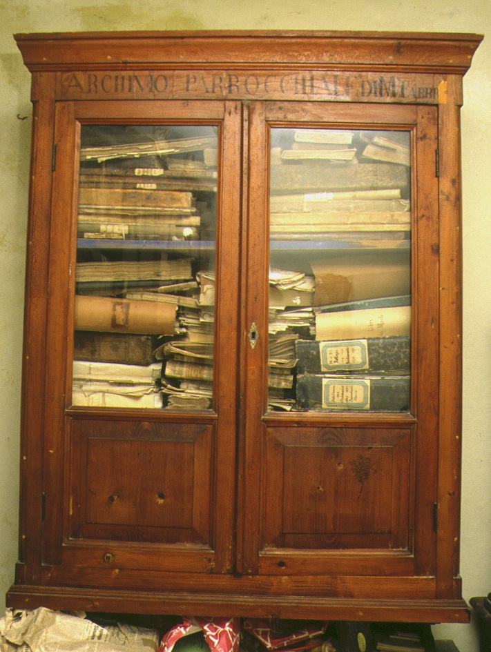 armadio per archivi - ambito marchigiano (sec. XIX)