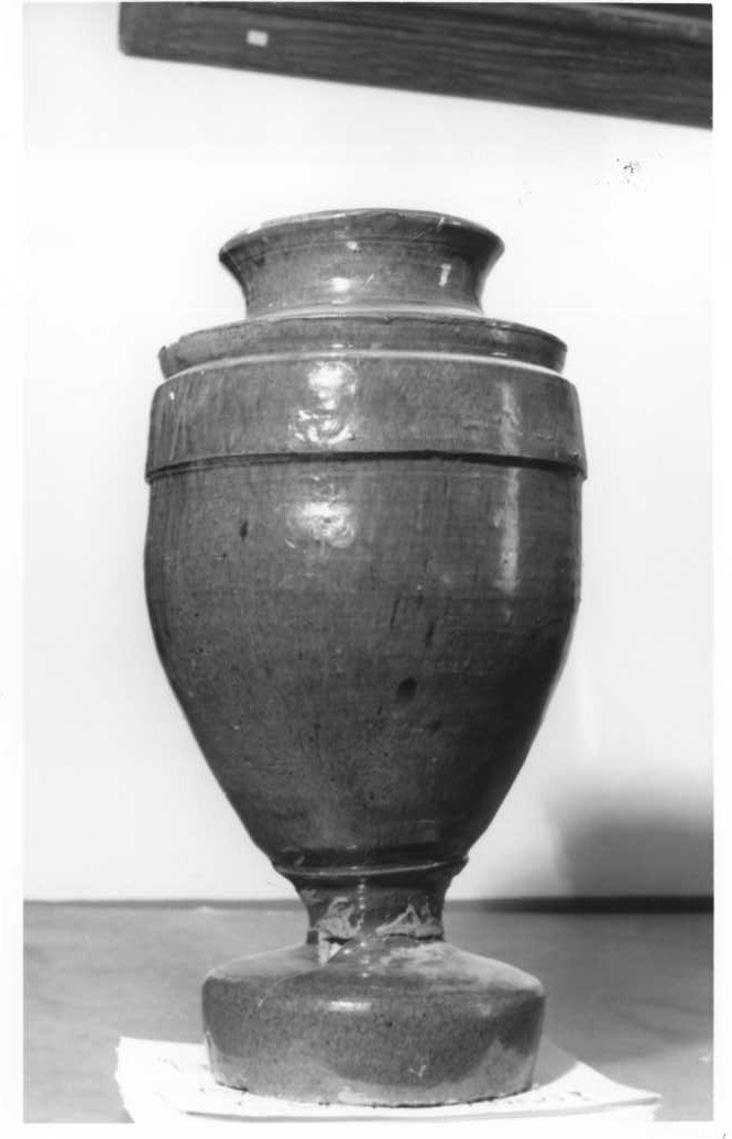 vaso, serie - bottega marchigiana (seconda metà sec. XIX)