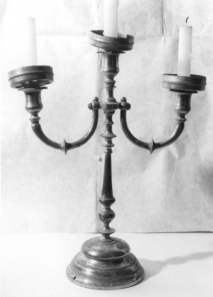 candelabro, coppia - bottega italiana (prima metà sec. XX)