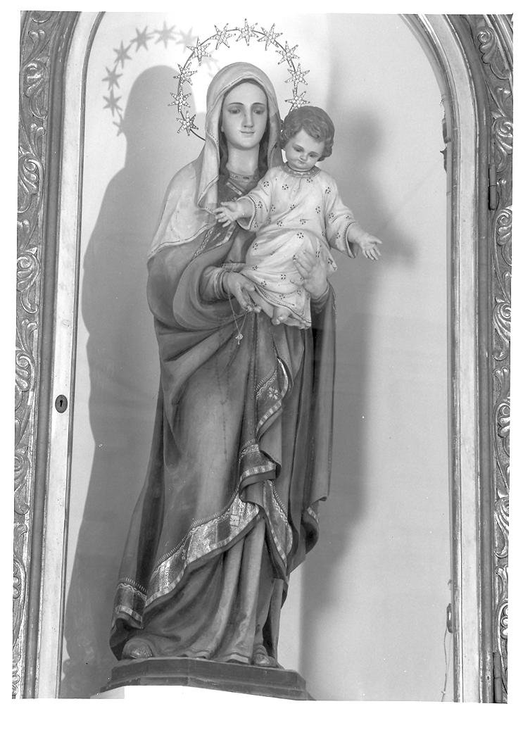 Madonna con Bambino (statua) - bottega italiana (sec. XX)