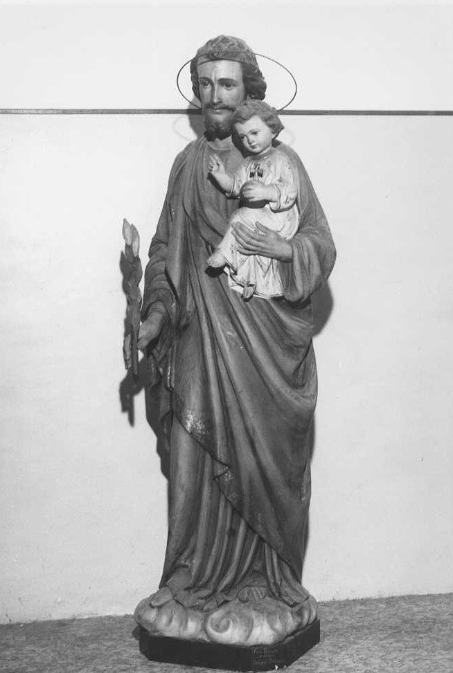 San Giuseppe e Gesù Bambino (statua) di Prumoth Ferdinando (prima metà sec. XX)
