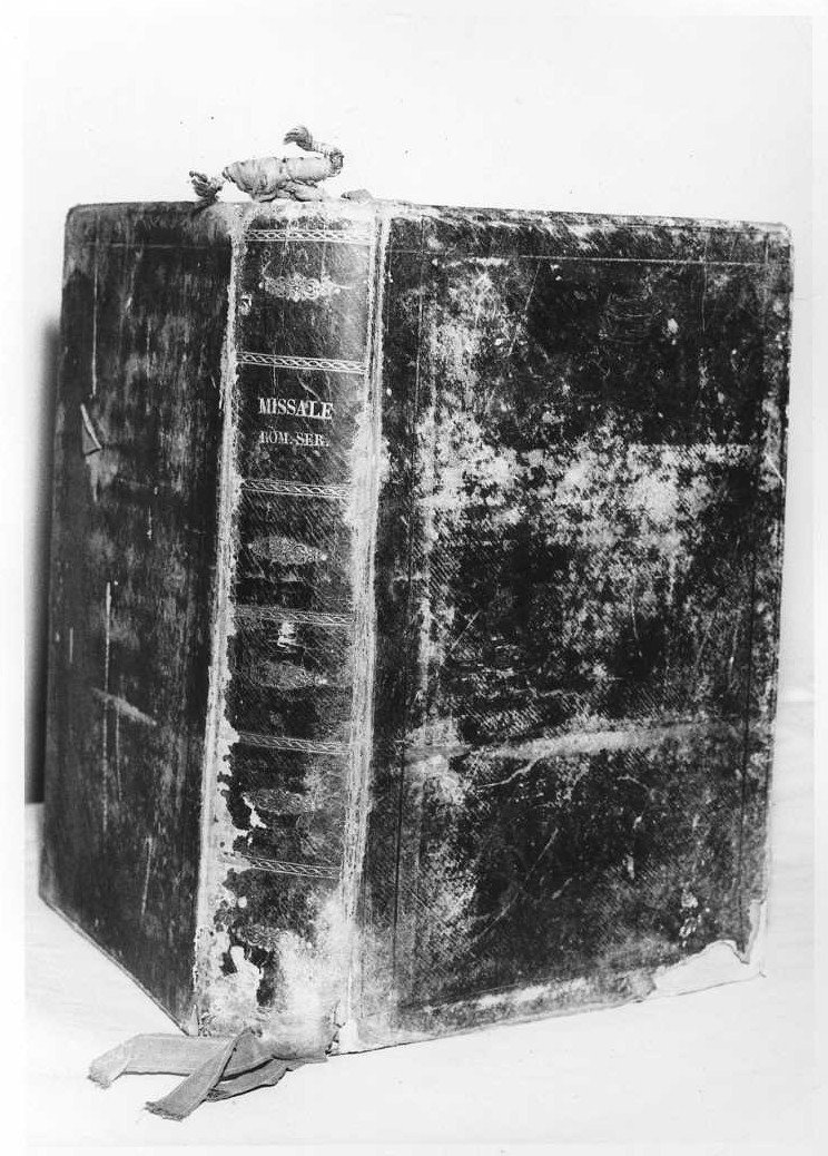 coperta di libro liturgico - ambito romano (sec. XX)