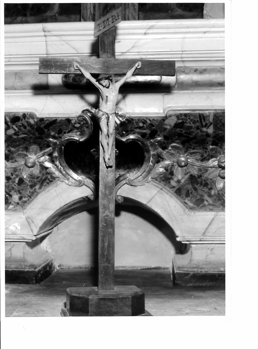 croce d'altare - manifattura Italia centrale (prima metà sec. XX)