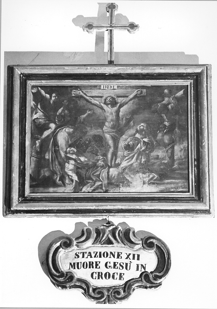 stazione XII: Gesù innalzato e morto in croce (Via Crucis, elemento d'insieme) - ambito marchigiano (fine/inizio secc. XVII/ XVIII)