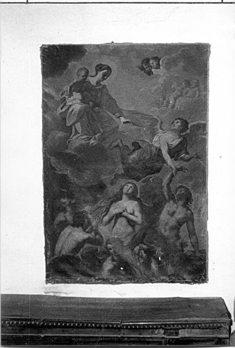 Madonna con Bambino, angeli e anime purganti (dipinto) di Ghezzi Giuseppe (inizio sec. XVIII)