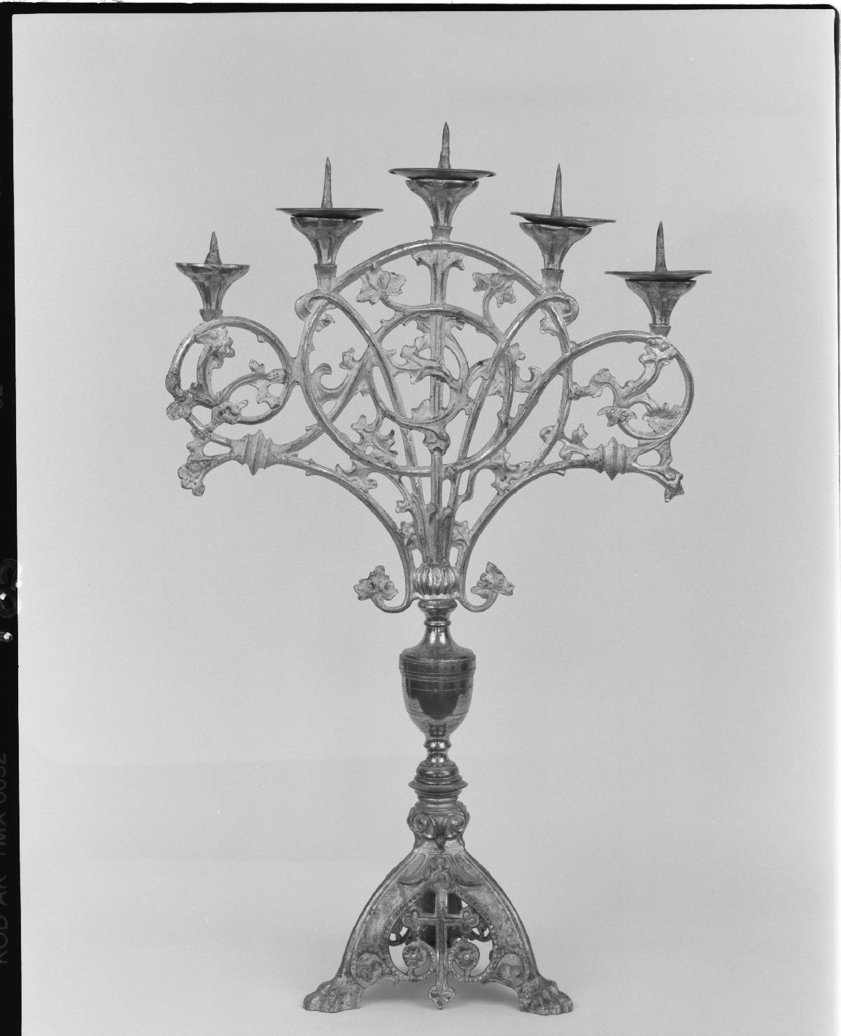 candelabro, serie - produzione marchigiana (fine/inizio secc. XIX/ XX)