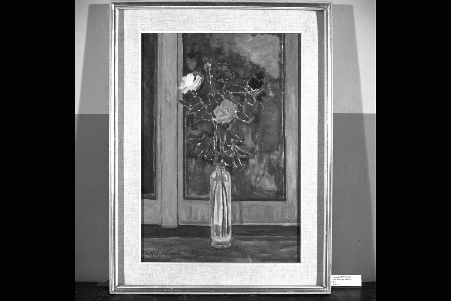 Rose, vaso con fiori (dipinto) di Montanari Giuseppe (sec. XX)