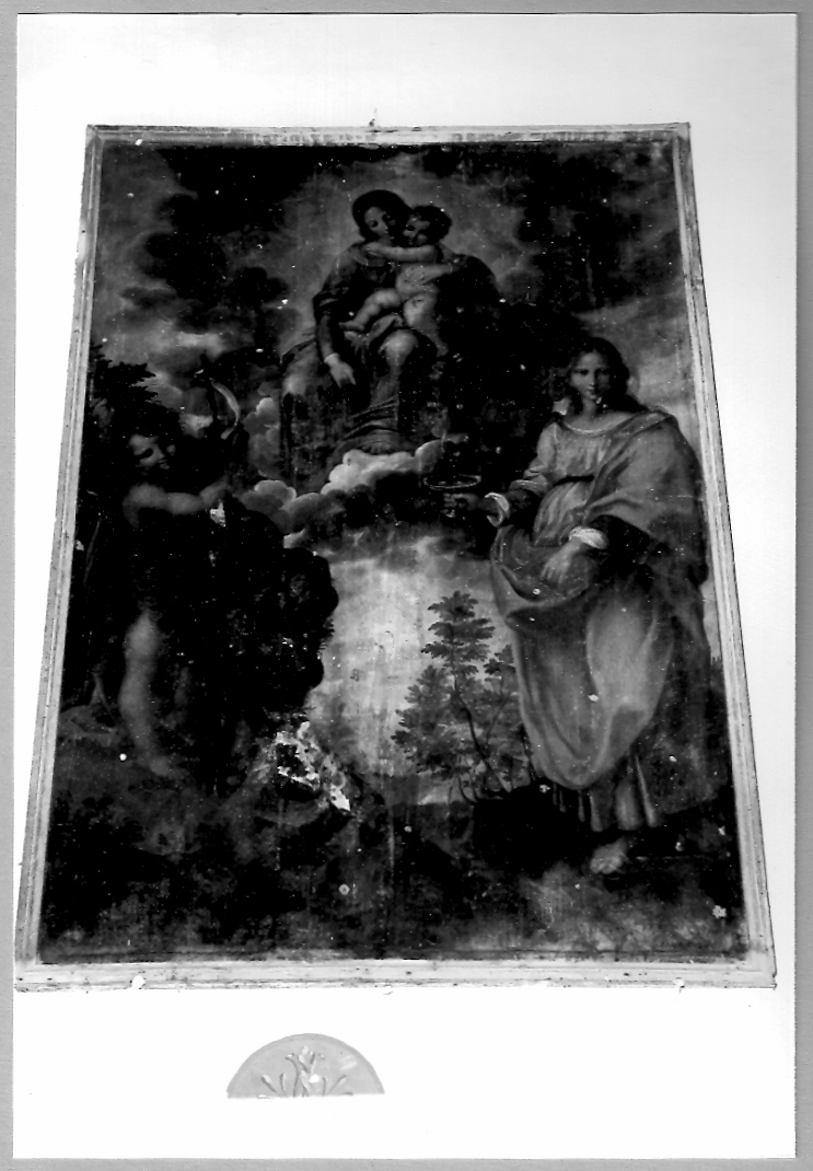 Madonna con Bambino in gloria con San Giovannino e Santa Lucia (dipinto) di Terenzi Terenzio detto Rondoletto (inizio sec. XVII)