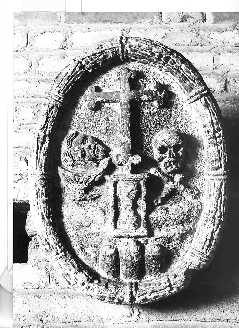 simboli della passione (rilievo) - bottega italiana (sec. XVII)