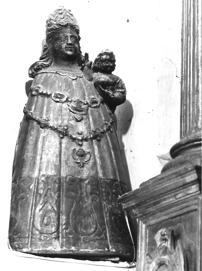 Madonna di Loreto (scultura) - bottega marchigiana (fine/inizio secc. XVIII/ XIX)