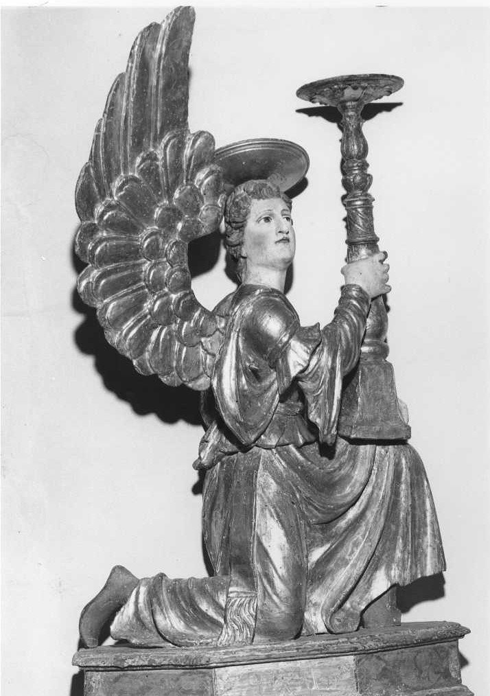 angelo reggicandelabro (scultura, coppia) - bottega marchigiana (sec. XVII)