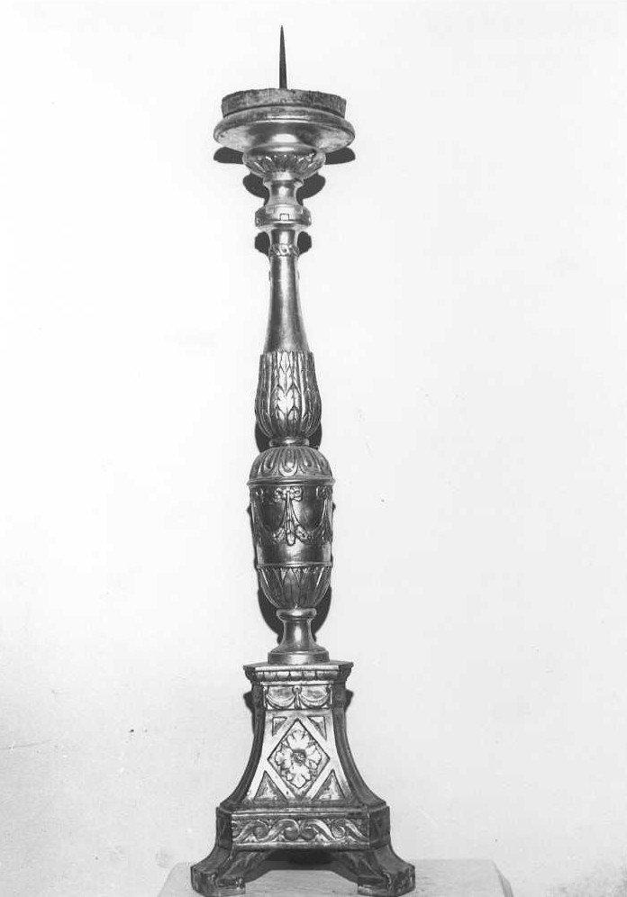 candelabro, serie - bottega marchigiana (seconda metà sec. XIX)