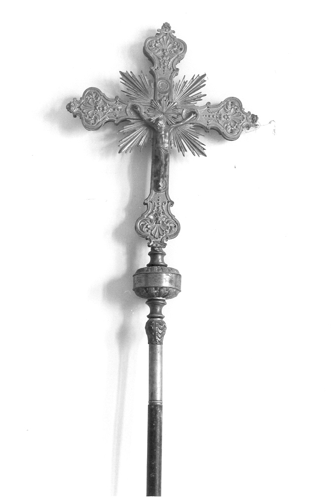 croce processionale - bottega marchigiana (sec. XX)
