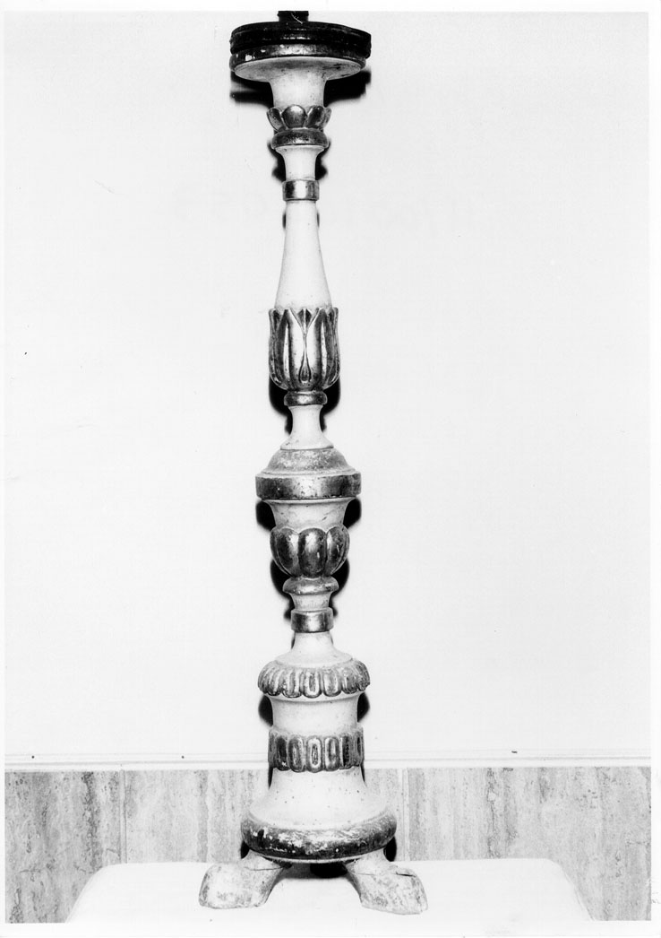 candeliere, serie - produzione marchigiana (sec. XIX)
