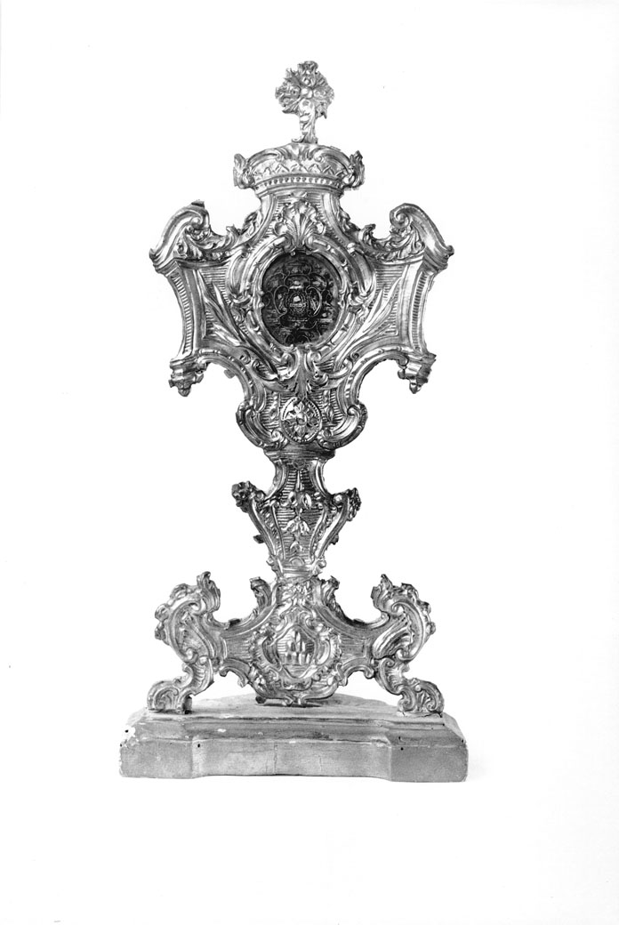 stemma gentilizio della famiglia Sgariglia (reliquiario - a ostensorio) - bottega marchigiana (sec. XVIII)