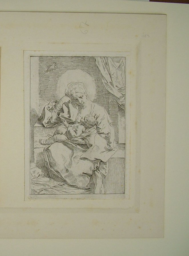 Madonna con Bambino che gioca (stampa) di Cantarini Simone (attribuito) (secondo quarto sec. XVII)
